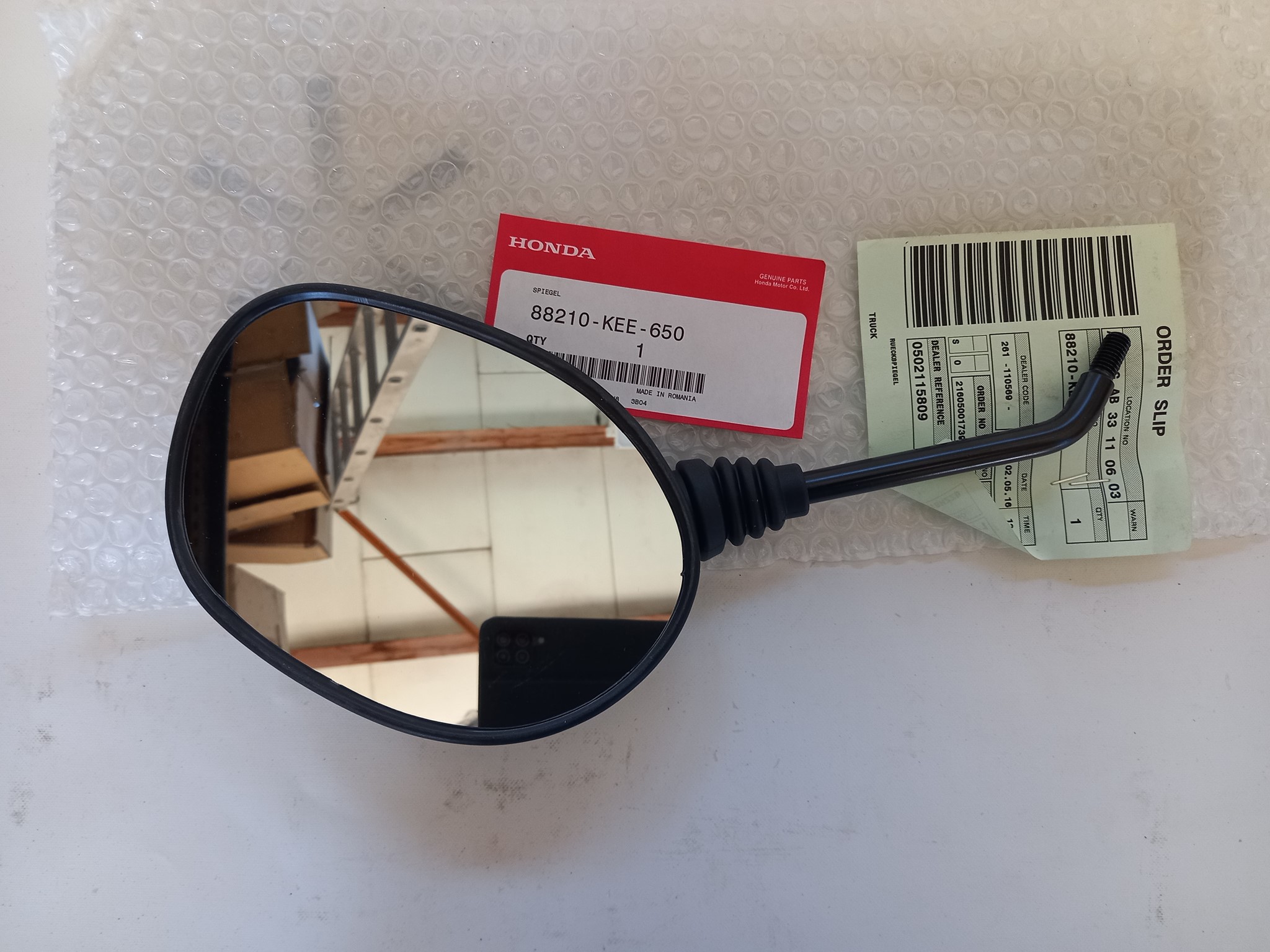 Picture of MIRROR COMP R  88210-KEE-650